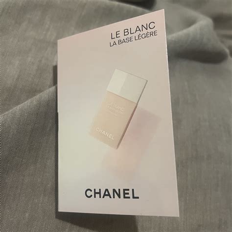 chanel メイク アップ ベース